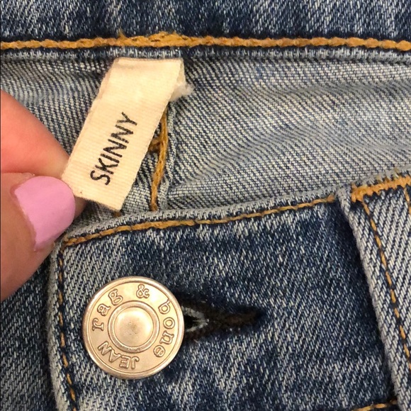 Rag & Bone Distressed Skinny Jean Everton Wash - Picture 5 of 8